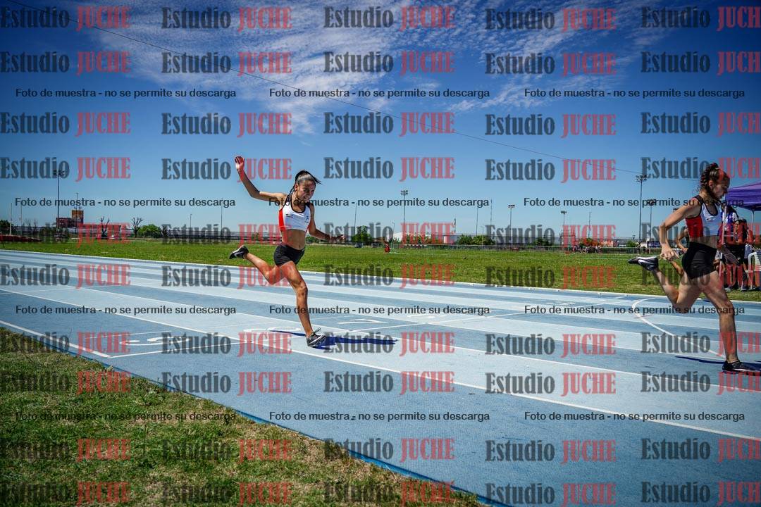 Fotos de los 80 m llanos de mujeres