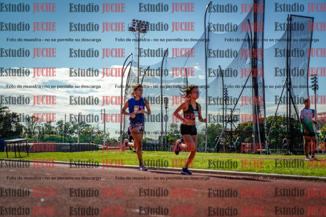 Fotos de los 2400 m de mujeres