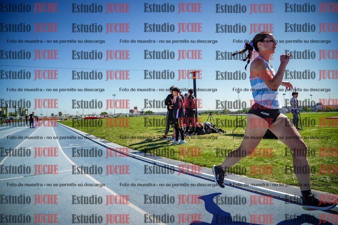 Fotos de los 5000 m de mujeres y varones - serie 2