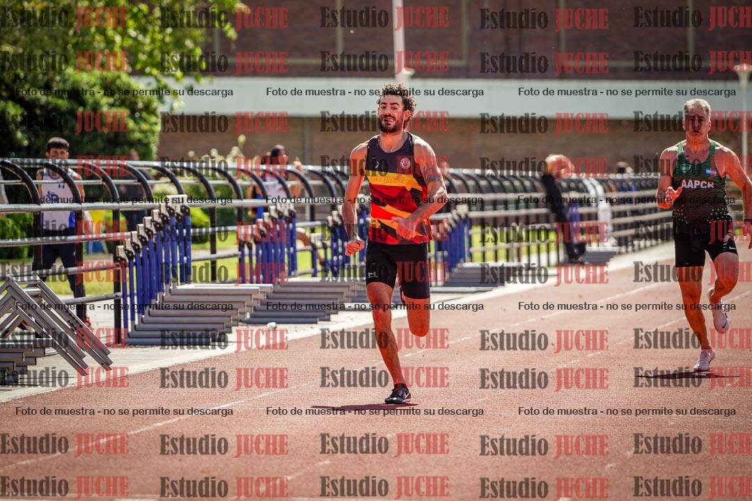 Fotos de los 200 m llanos de varones