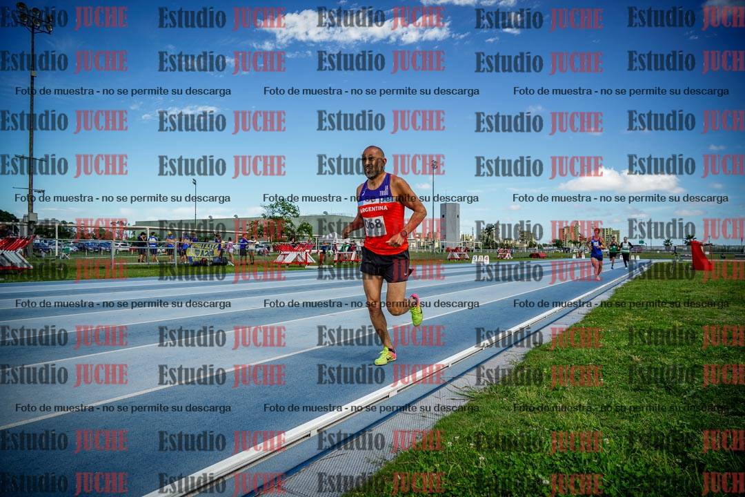 Fotos de los 1000 m llanos de varones