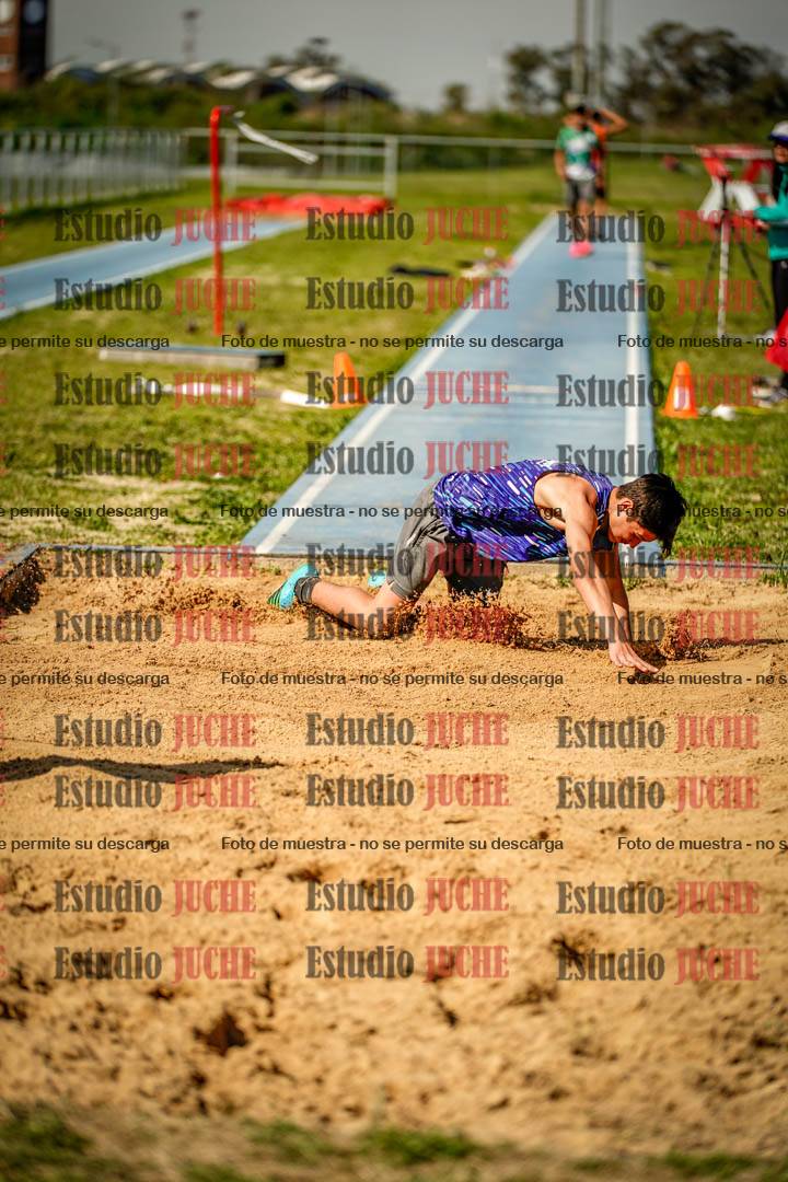 Fotos del salto triple de varones