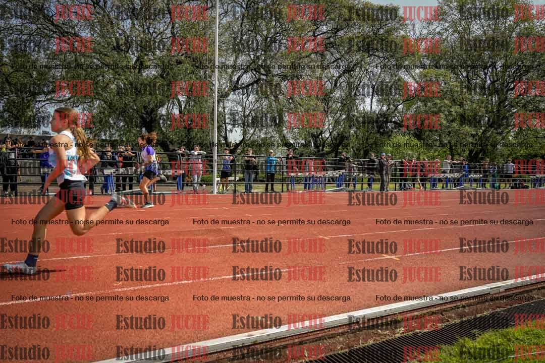 Fotos de los 80 m llanos de mujeres