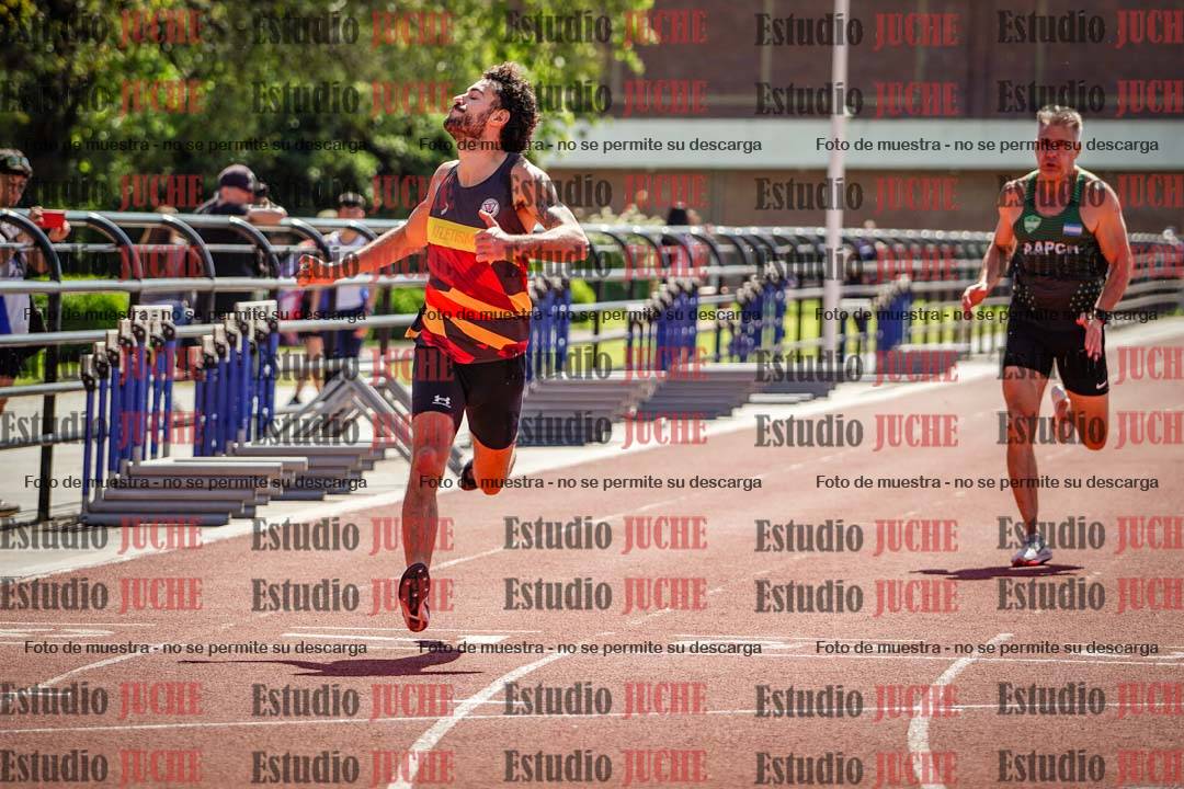 Fotos de los 200 m llanos de varones