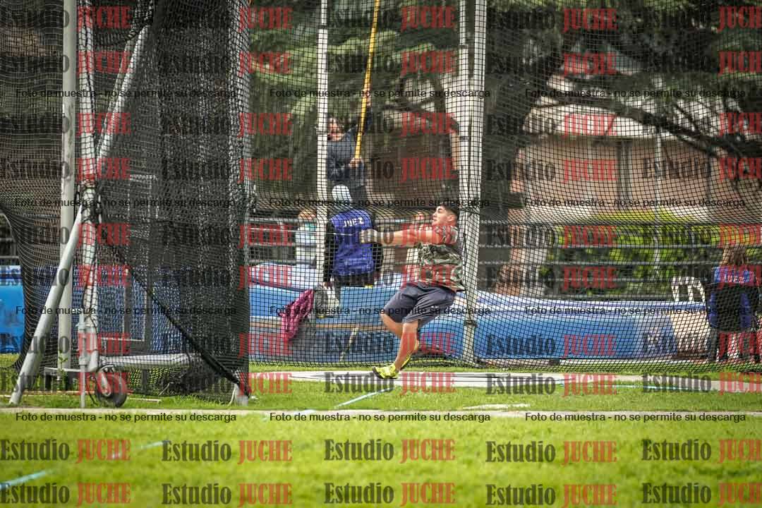 Fotos del lanzamiento de martillo de varones
