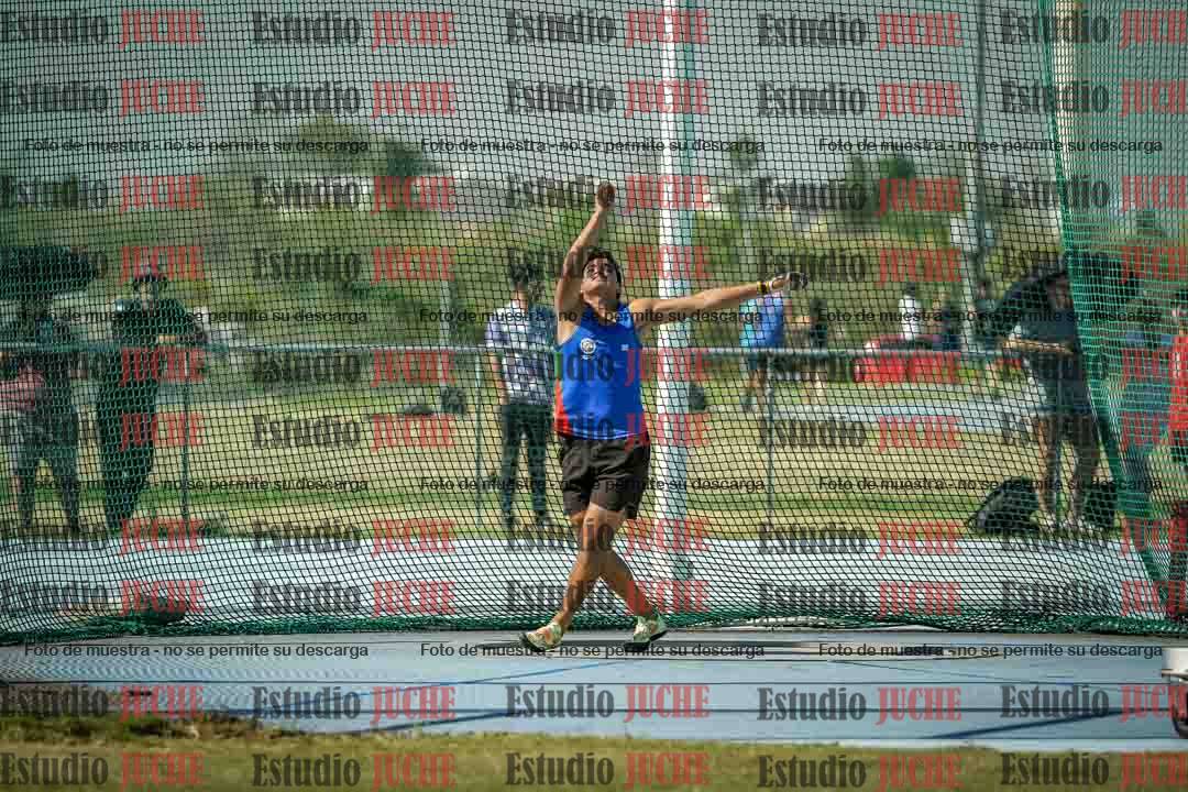 Fotos del lanzamiento de martillo de varones