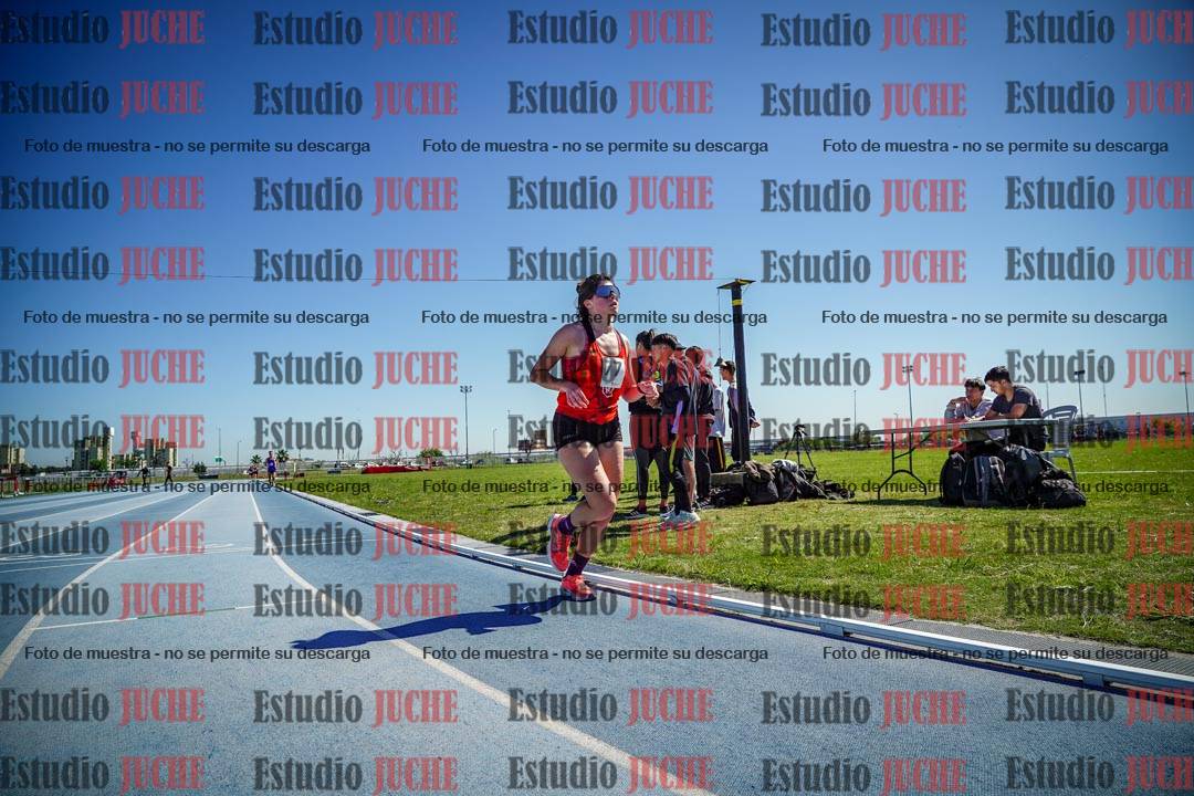 Fotos de los 5000 m de mujeres y varones - serie 2