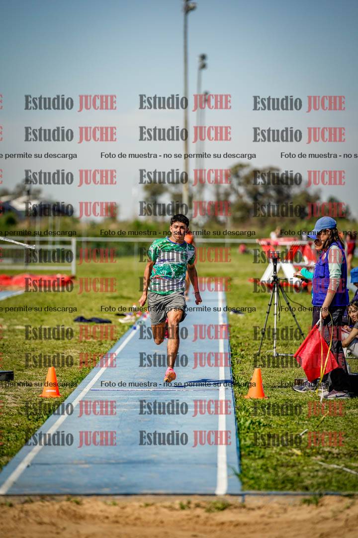 Fotos del salto triple de varones