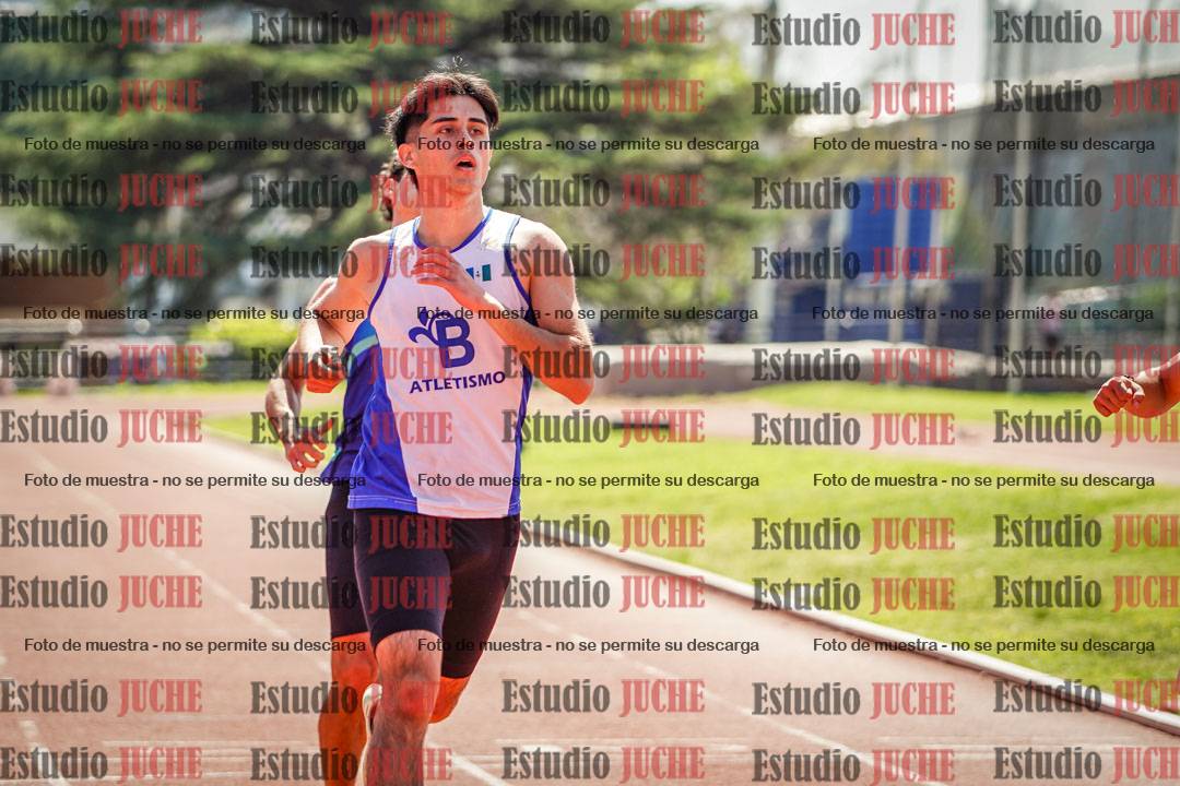 Fotos de los 200 m llanos de varones