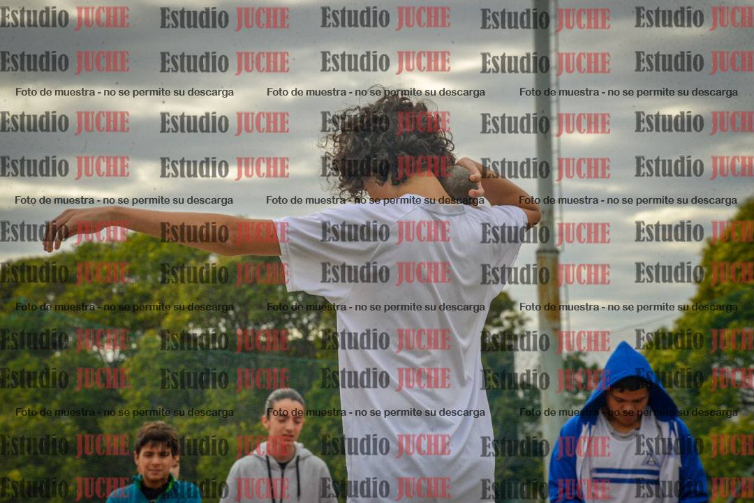 Fotos del lanzamiento de bala de varones