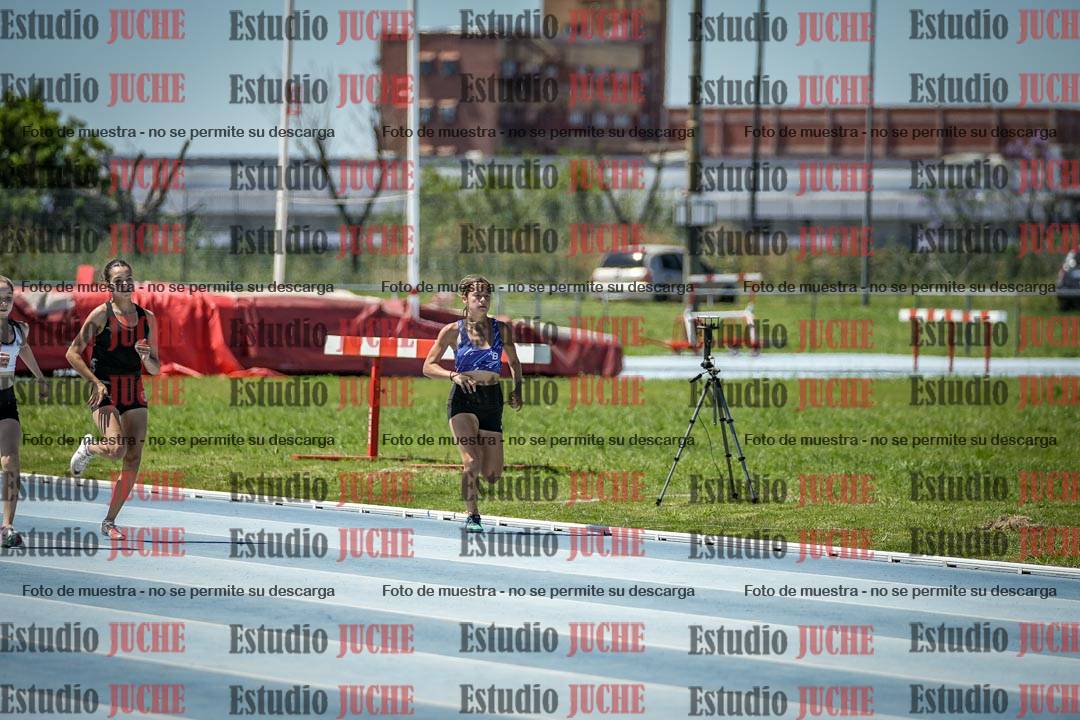 Fotos de los 80 m llanos de mujeres