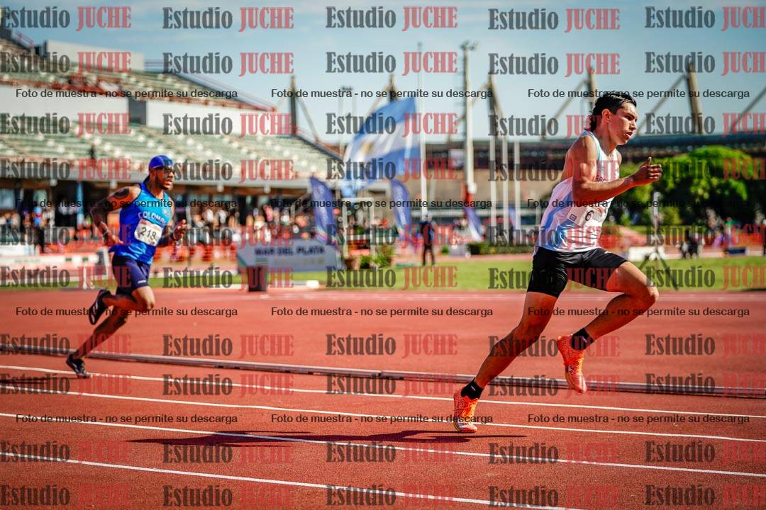 Fotos de los 400 m llanos de varones