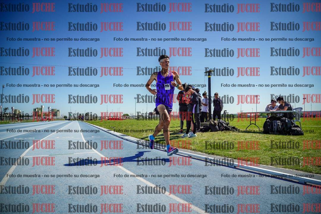 Fotos de los 5000 m de mujeres y varones - serie 2