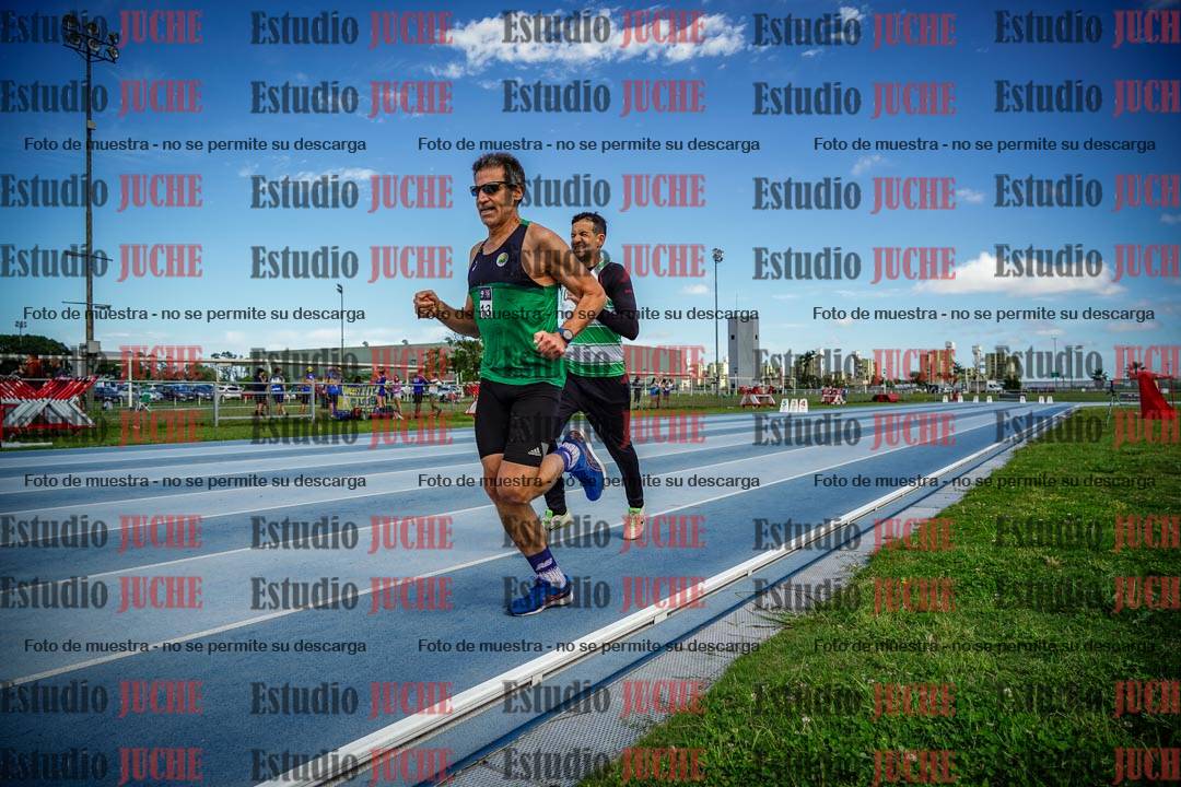 Fotos de los 1000 m llanos de varones