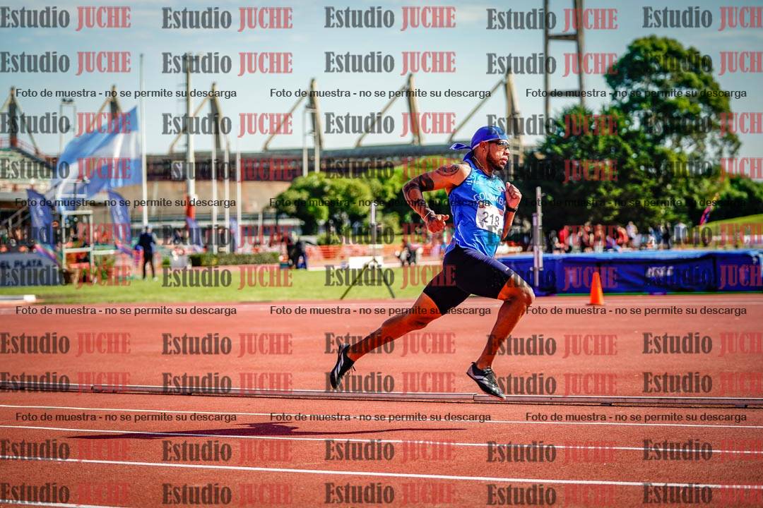 Fotos de los 400 m llanos de varones