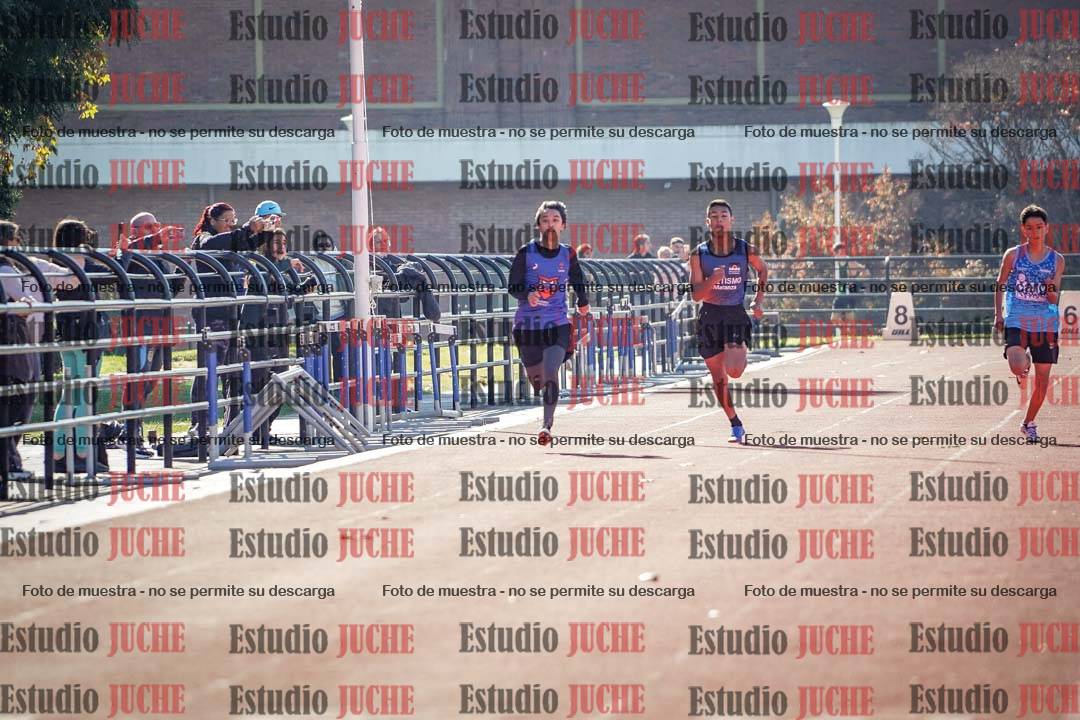 Fotos de los 200 m llanos de varones
