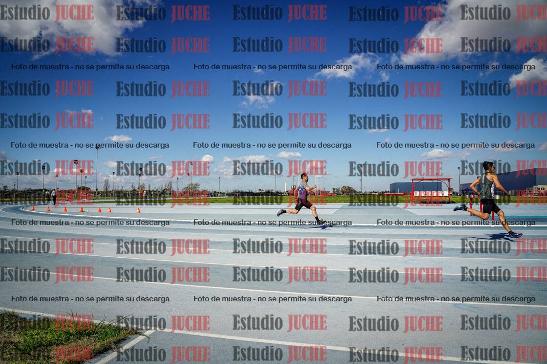Fotos de los 200 m llanos de varones