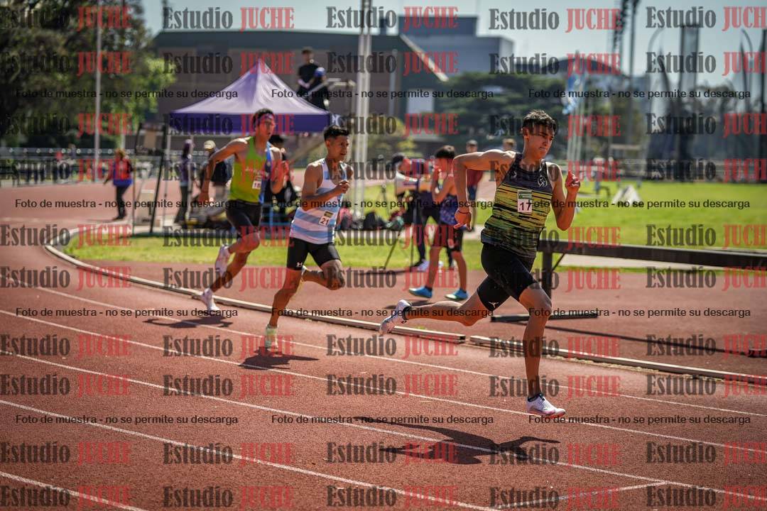 Fotos de los 800 m llanos de varones