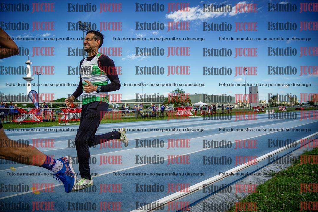 Fotos de los 1000 m llanos de varones