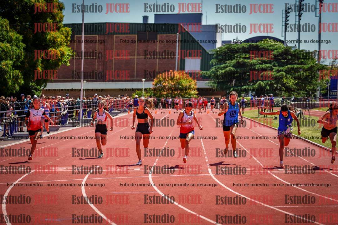 Fotos de los 80 m llanos de mujeres