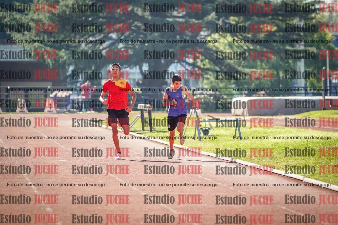 Fotos de los 200 m llanos de varones