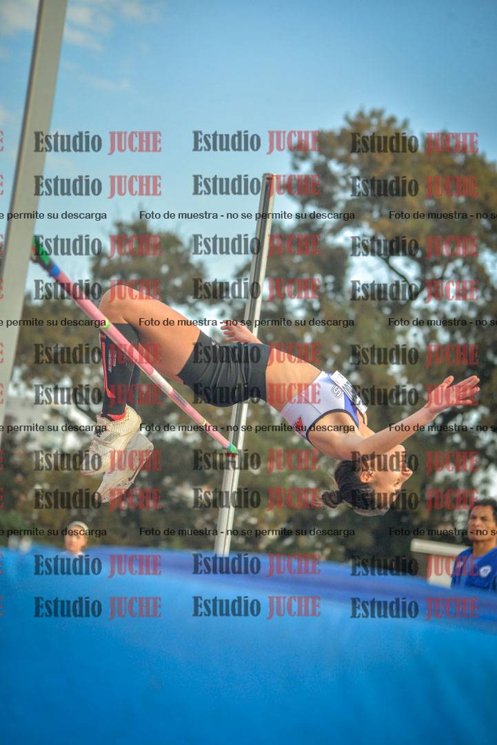 Fotos del salto en alto de mujeres