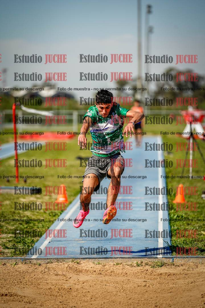 Fotos del salto triple de varones