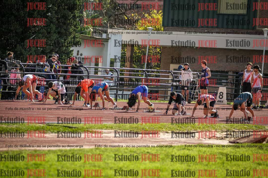 Fotos de los 100 m llanos de varones