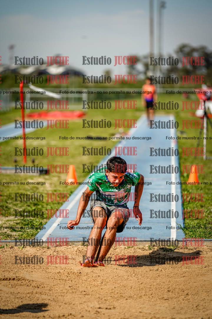 Fotos del salto triple de varones