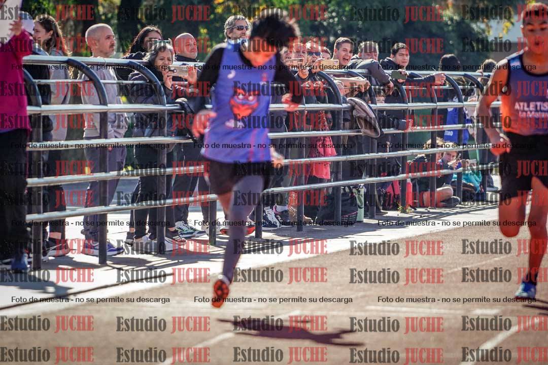 Fotos de los 200 m llanos de varones