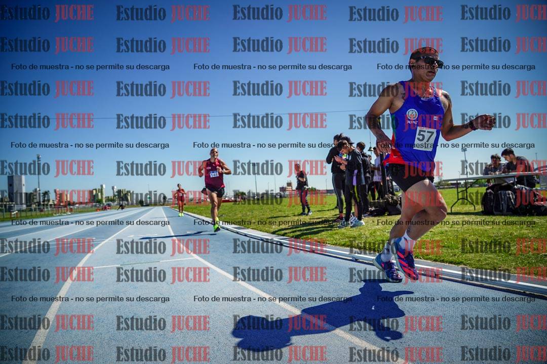 Fotos de los 5000 m de mujeres y varones - serie 2