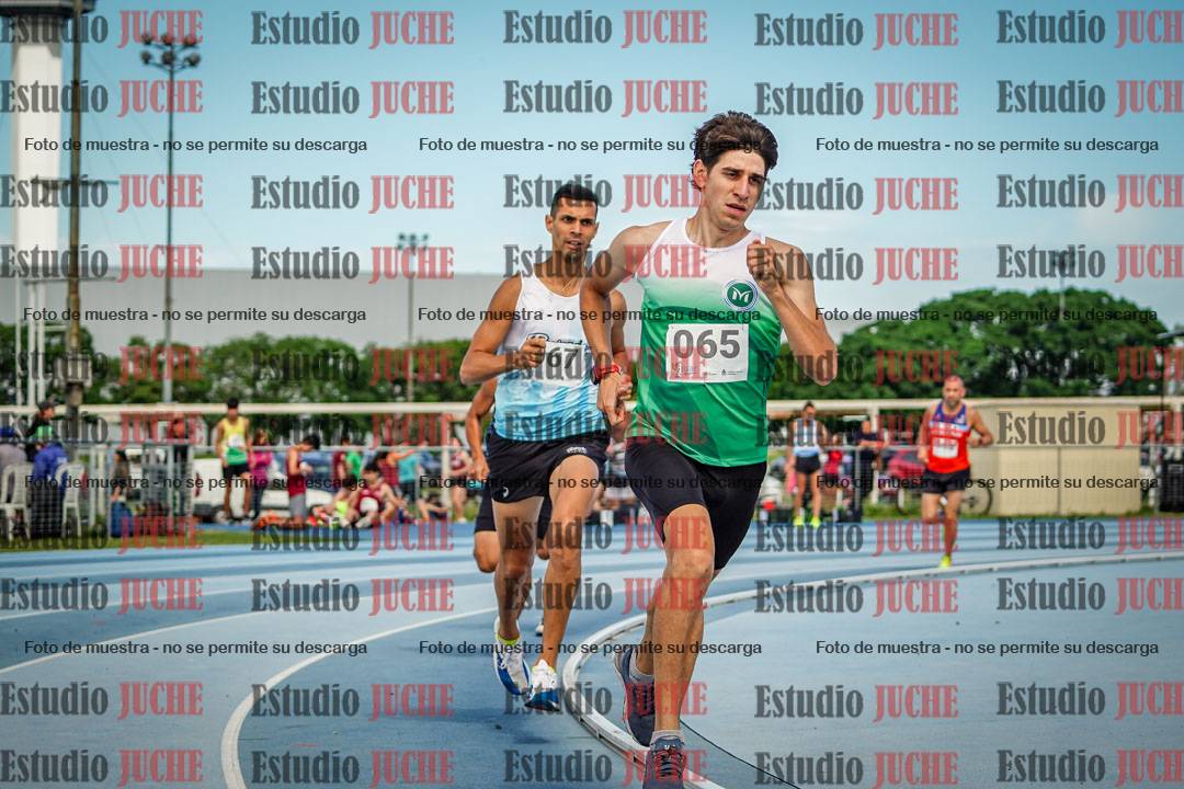 Fotos de los 1000 m llanos de varones