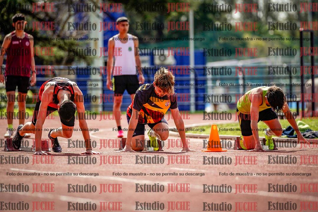 Fotos de los 80 m llanos de varones