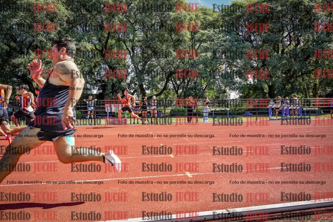 Fotos de los 100 m llanos de varones