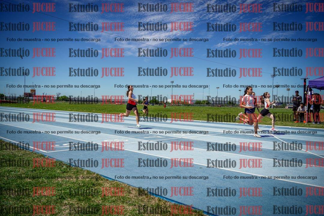 Fotos de los 80 m llanos de mujeres
