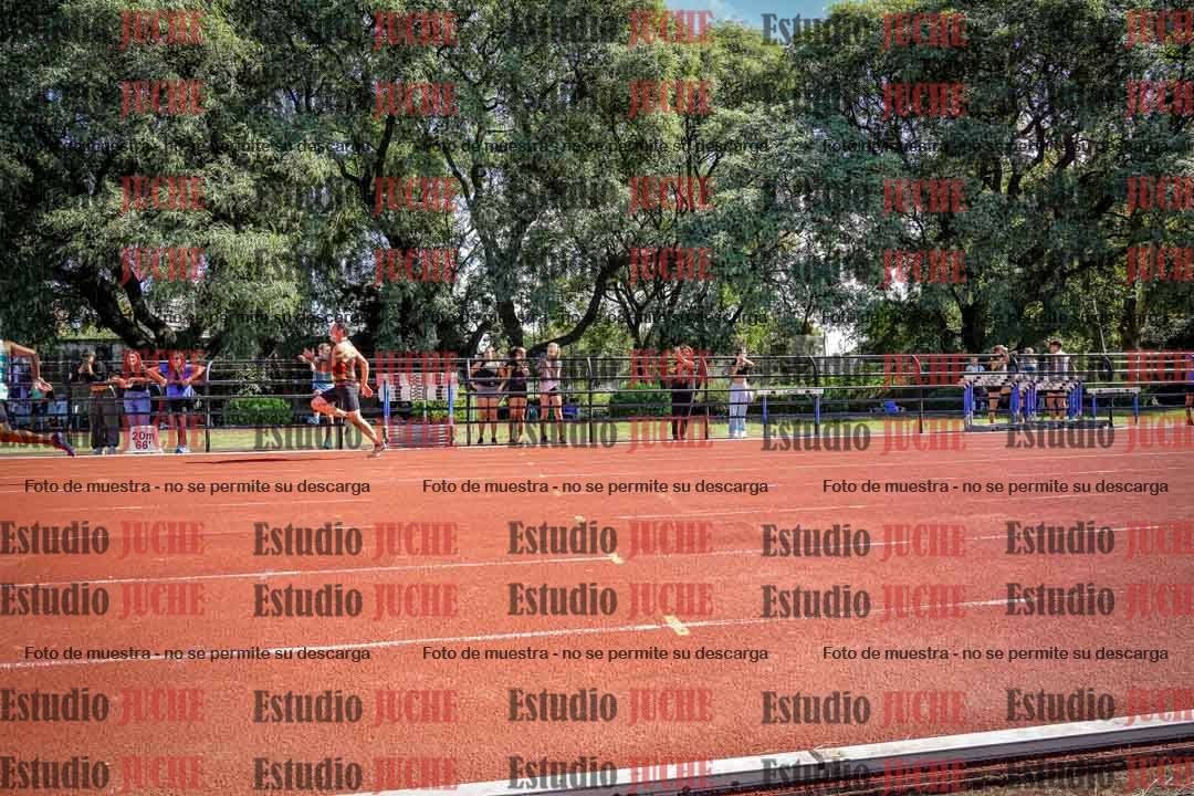 Fotos de los 100 m llanos de varones