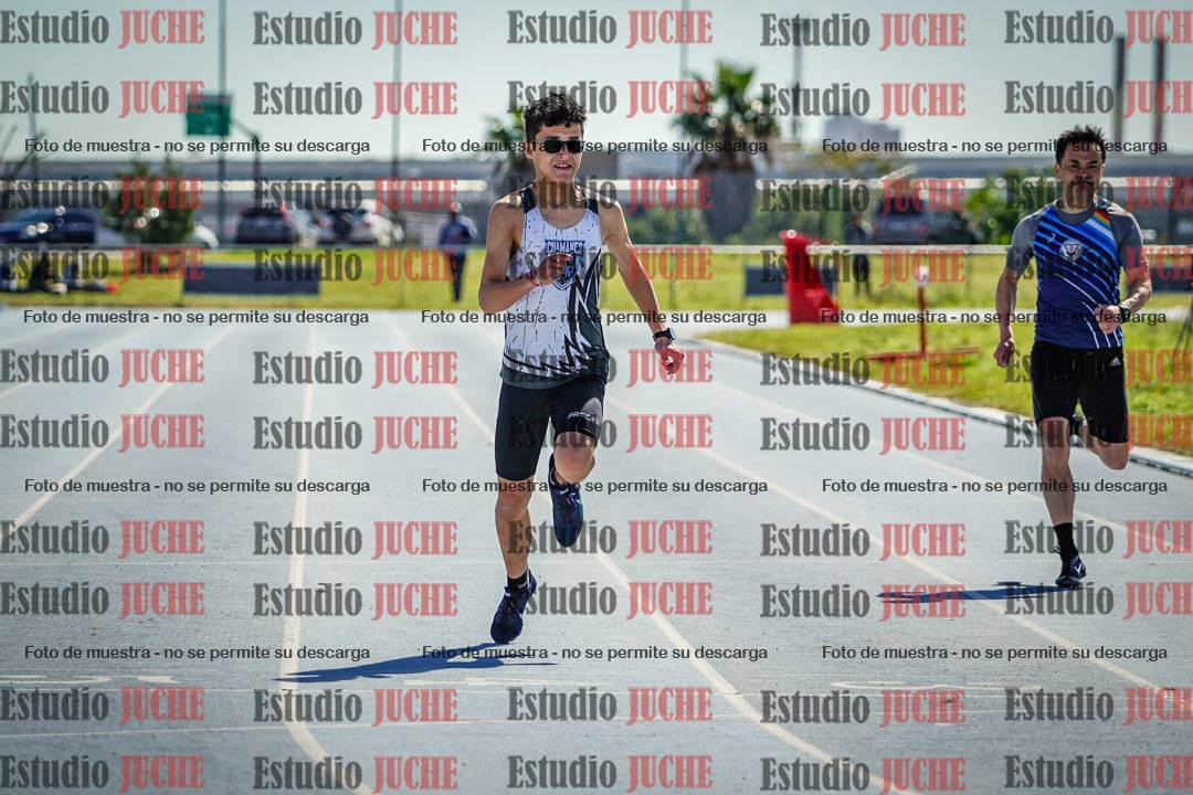 Fotos de los 200 m llanos de varones