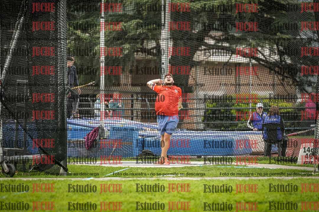 Fotos del lanzamiento de martillo de varones