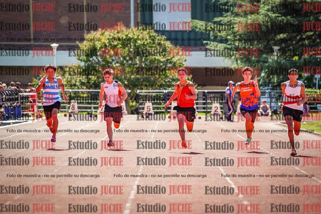 Fotos de los 100 m llanos de varones