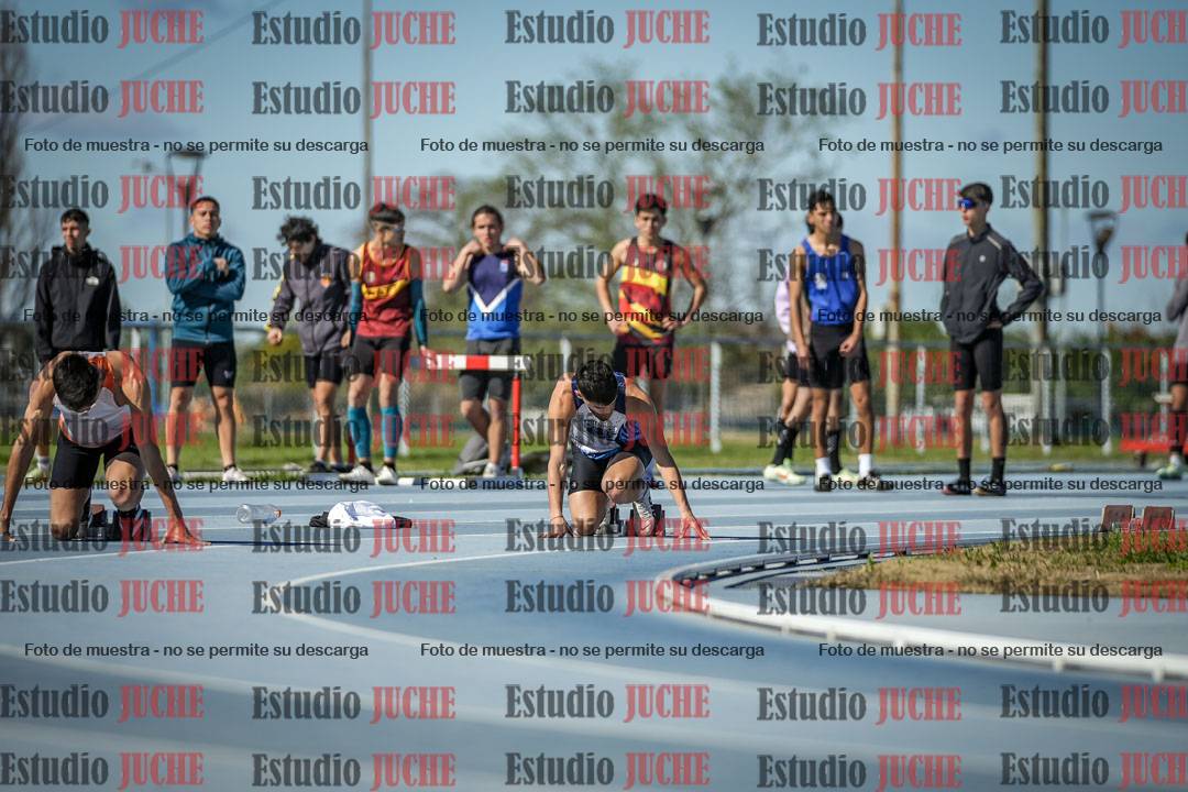 Fotos de los 200 m llanos de varones