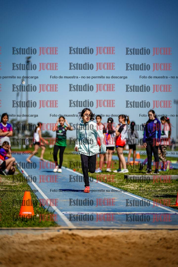 Fotos del salto en largo de mujeres - U15