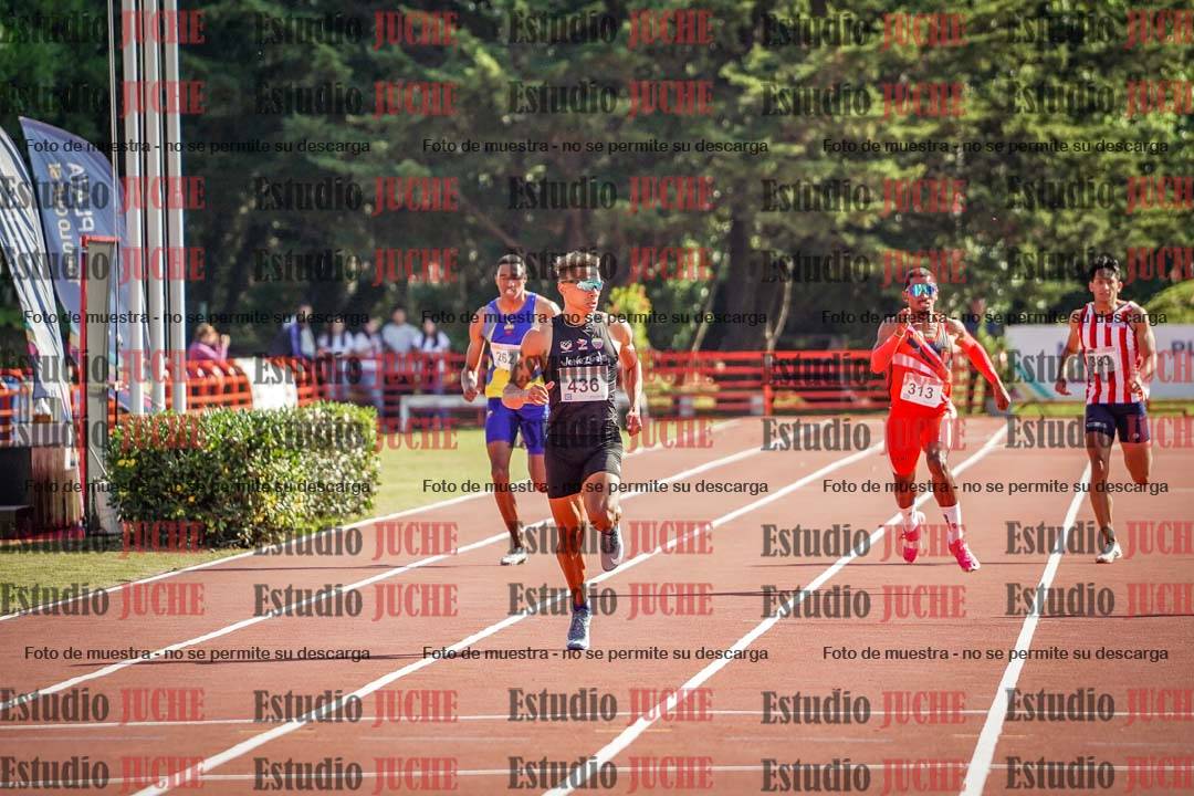 Fotos de los 400 m llanos de varones