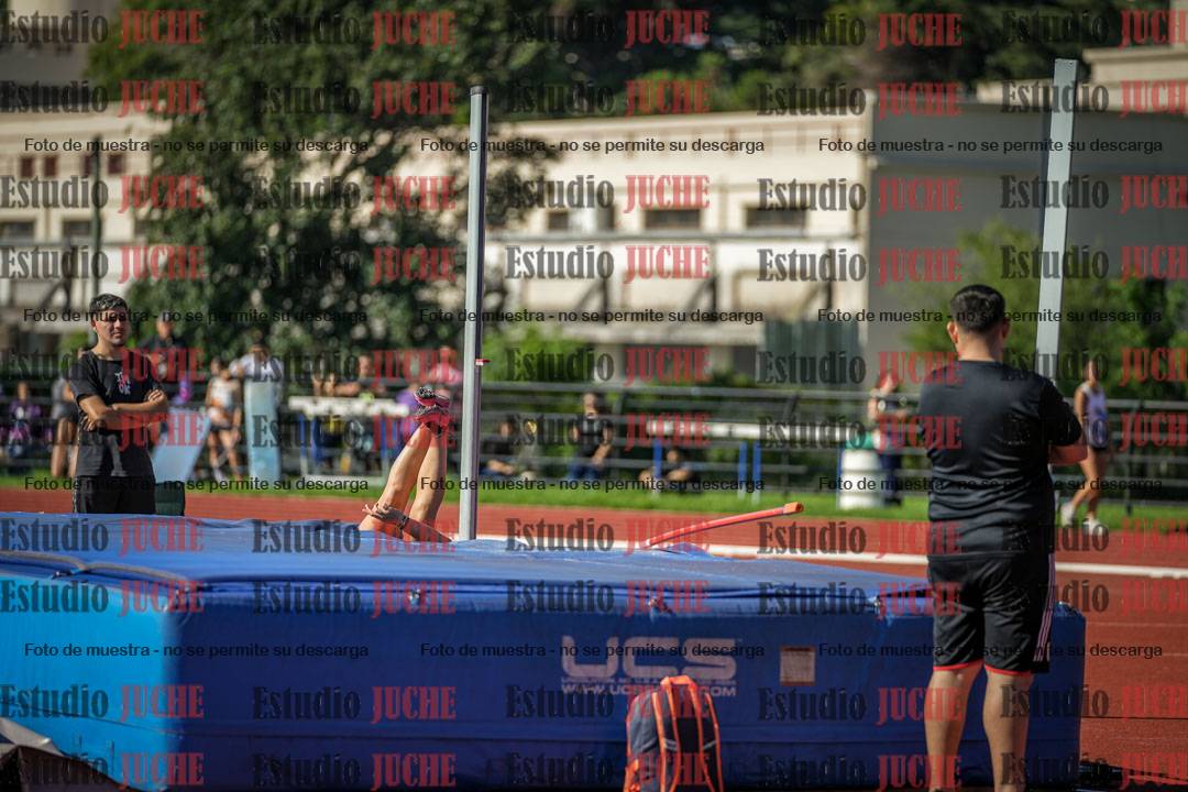 Fotos del salto en alto - grupo 1