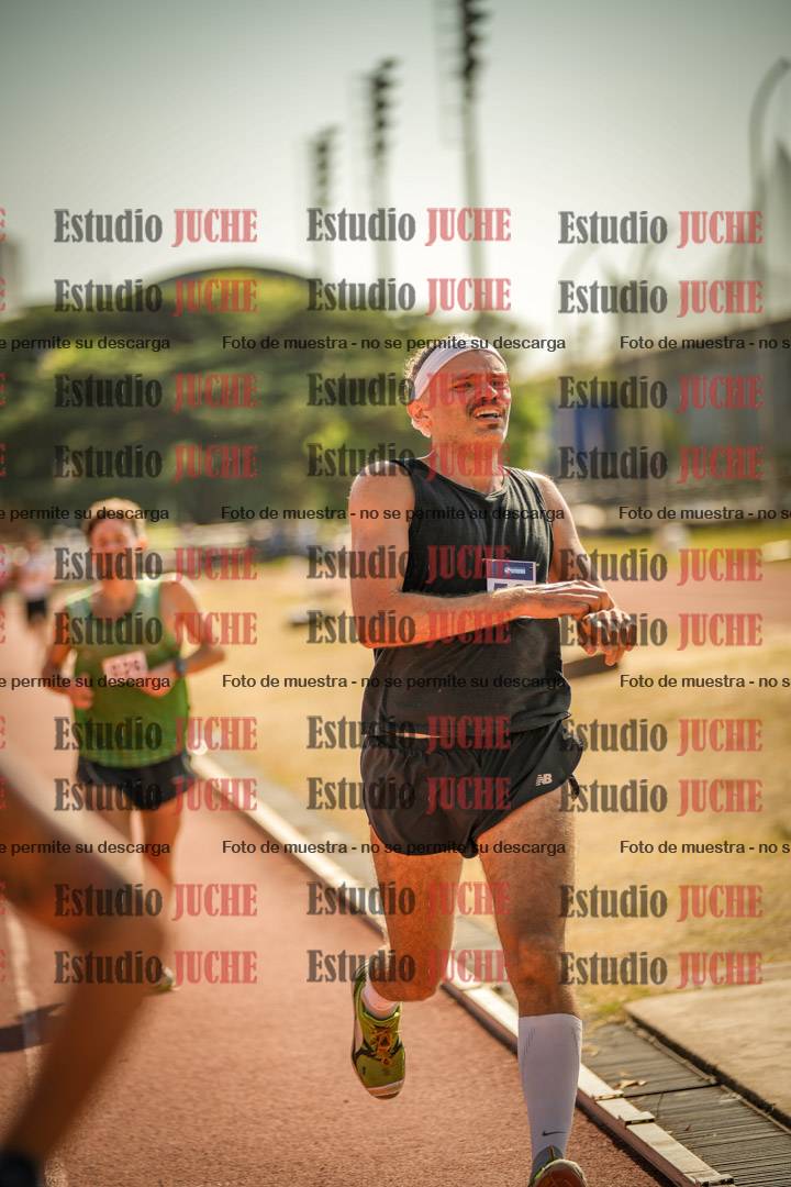 Fotos de los 3000 m llanos de varones