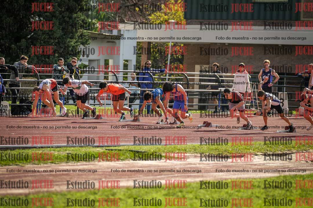 Fotos de los 100 m llanos de varones