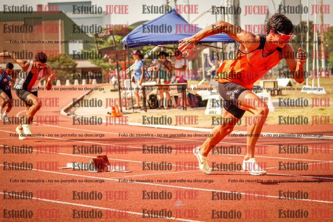 Fotos de los 400 m llanos de varones