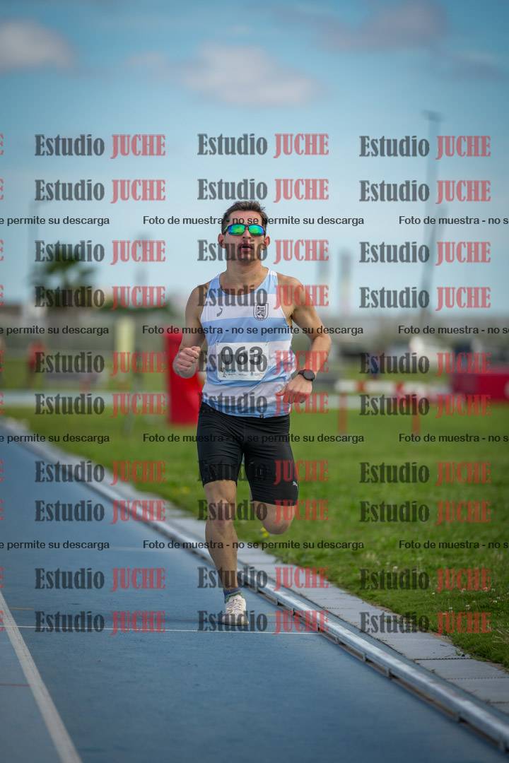 Fotos de los 1000 m llanos de varones