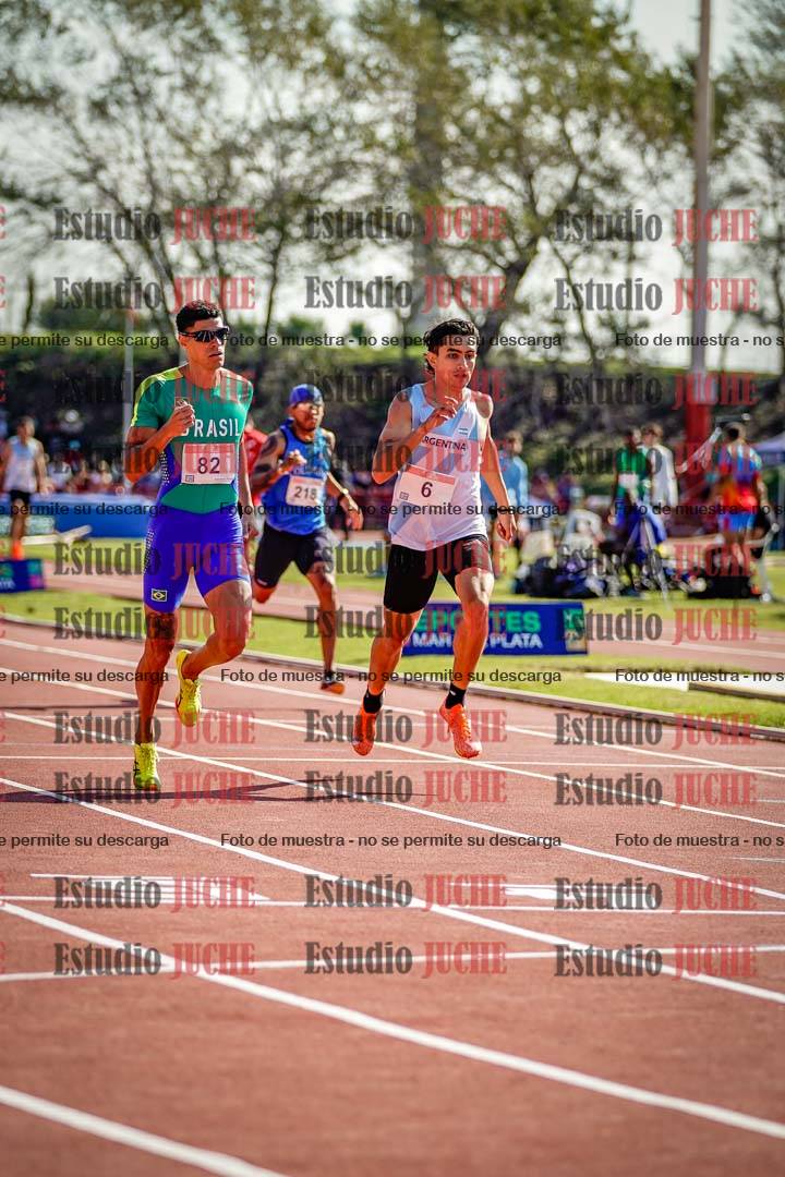 Fotos de los 400 m llanos de varones