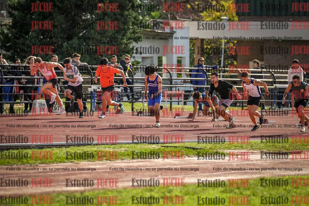 Fotos de los 100 m llanos de varones