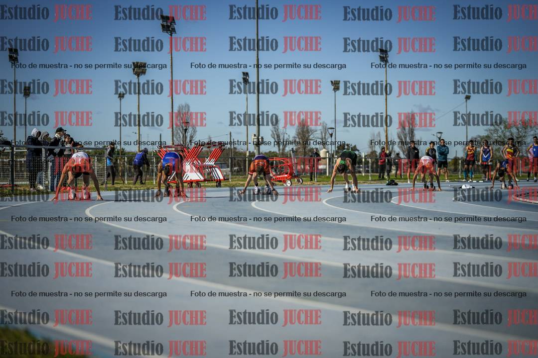 Fotos de los 200 m llanos de varones